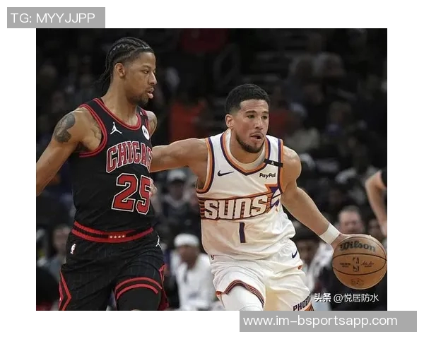 布克强调球队天赋与正确打法的重要性坚持不懈追求胜利